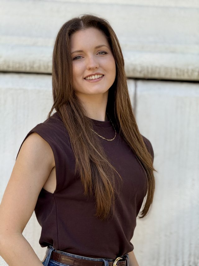Dr. Katona Viktória